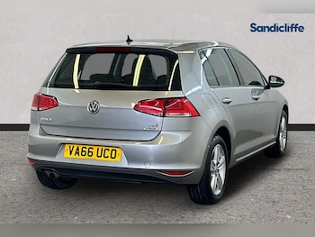 Used Volkswagen Golf 2017 for sale - 77990512: Photo