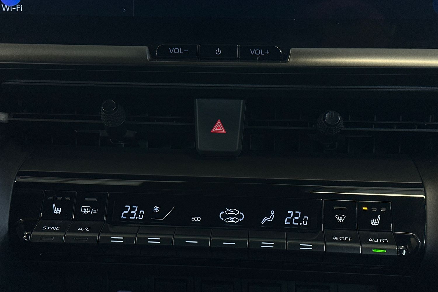 Used Toyota C-HR 2024 for sale - 77247280: Photo 39