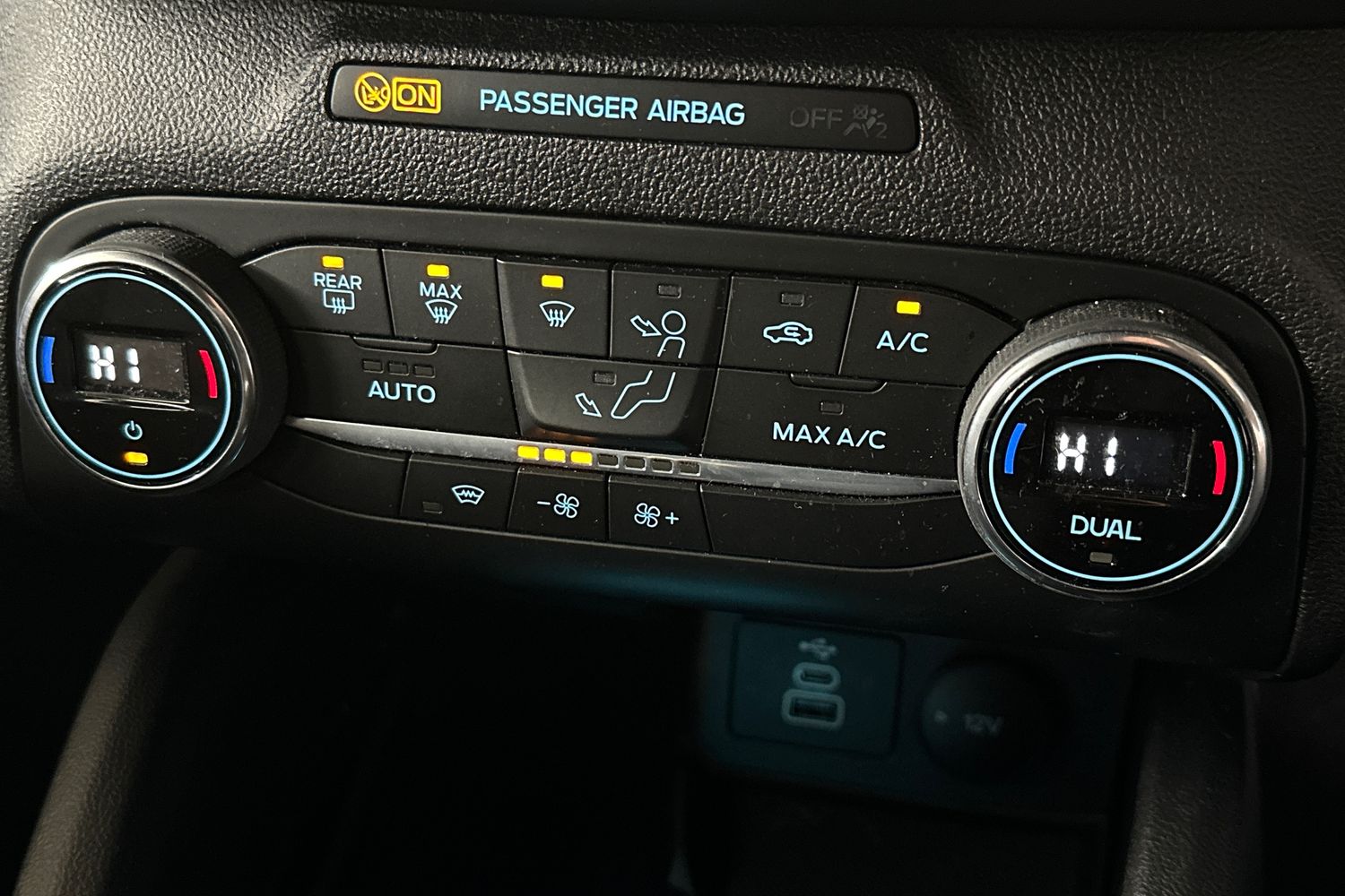 Used Ford Focus 2022 for sale - 76300692: Photo 31