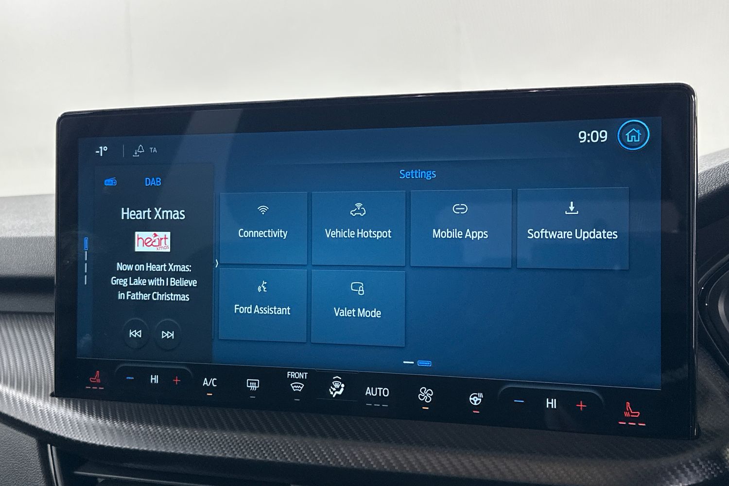 Used Ford Kuga 2025 for sale - 76694240: Photo 33