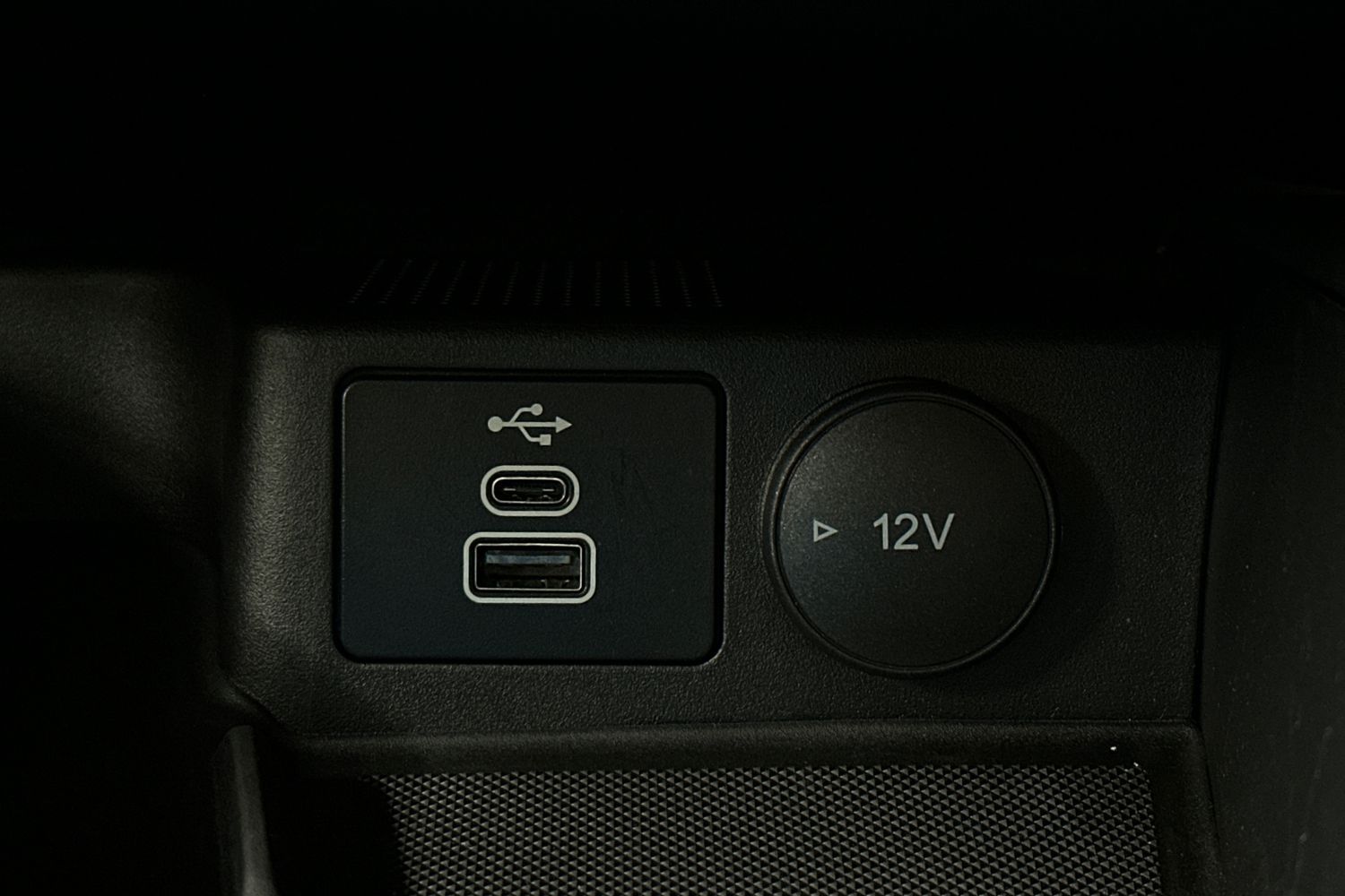 Used Ford Kuga 2025 for sale - 76694240: Photo 39