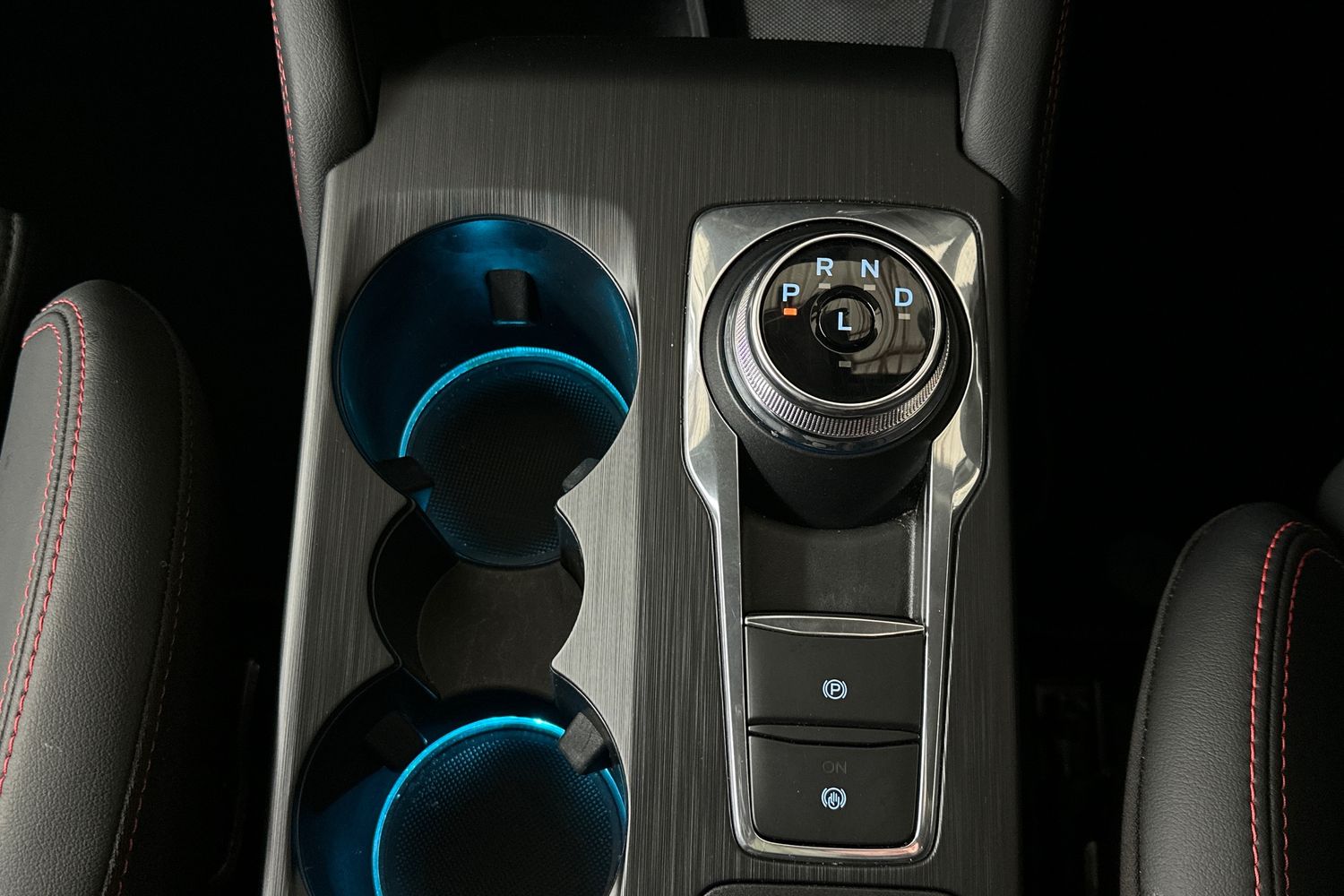 Used Ford Kuga 2025 for sale - 76694240: Photo 40