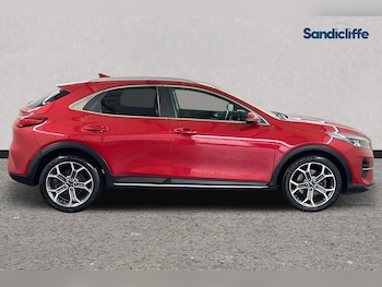 Used Kia XCeed 2021 for sale - 76107484: Photo 3