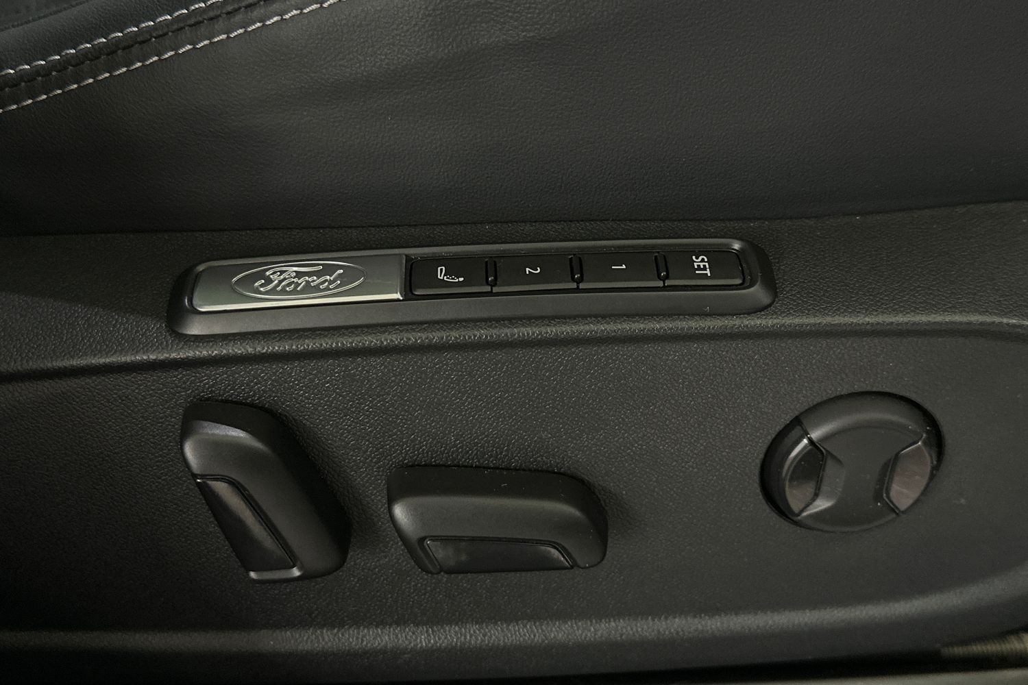 Used Ford Explorer 2025 for sale - 76725536: Photo 22