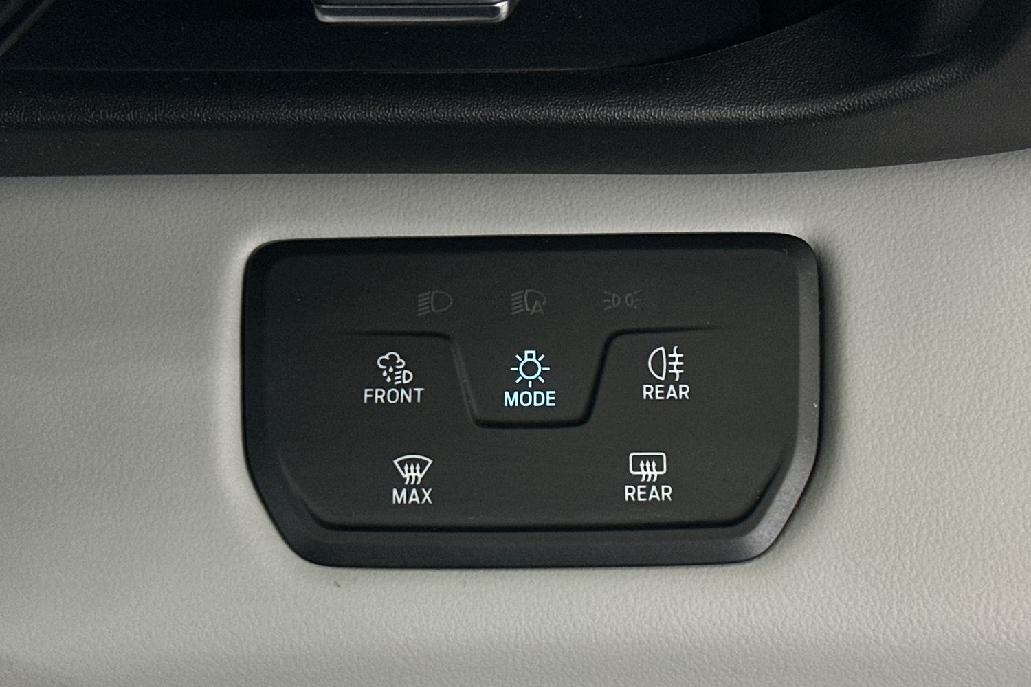 Used Ford Explorer 2025 for sale - 76725536: Photo 23