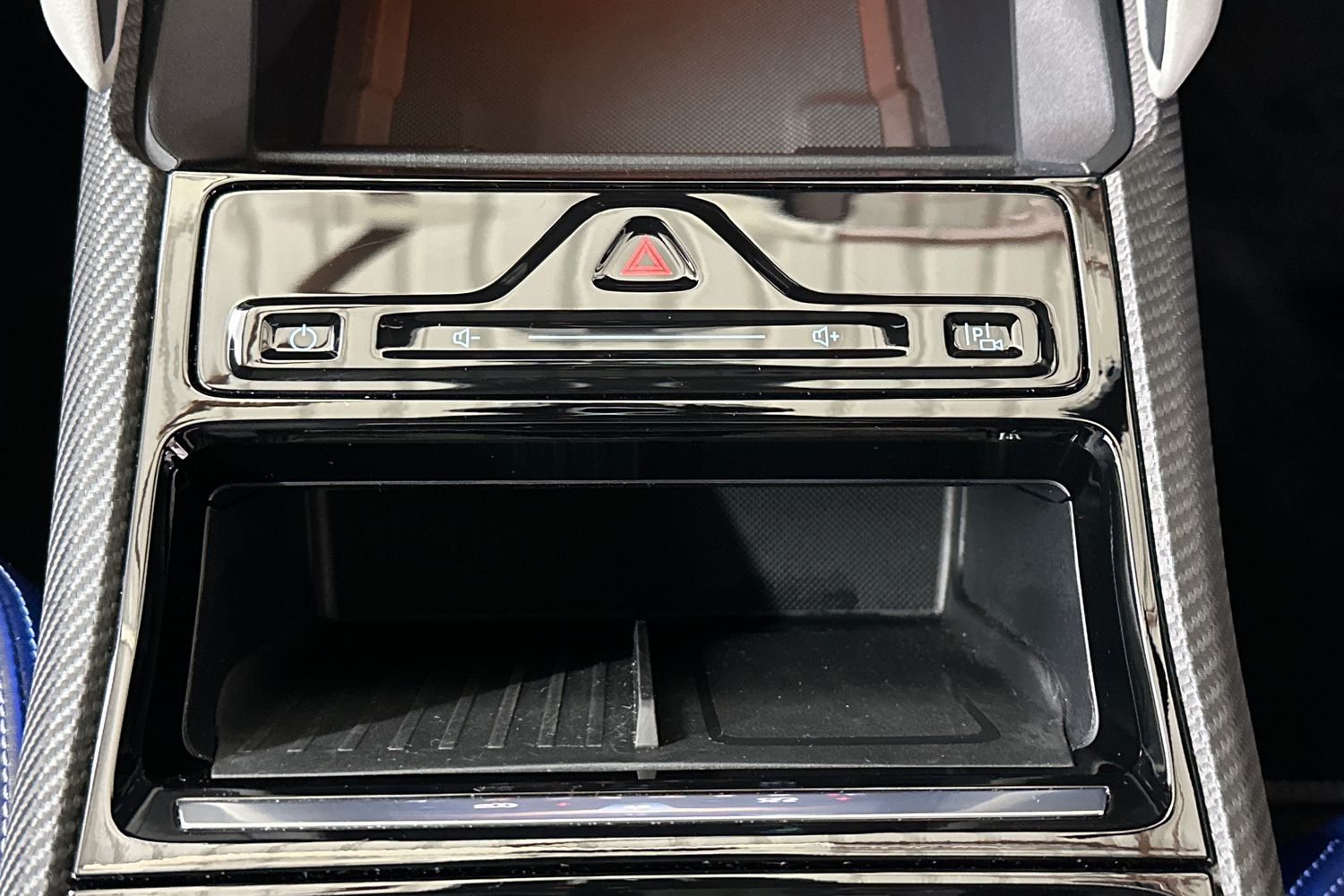 Used Ford Explorer 2025 for sale - 76725536: Photo 40