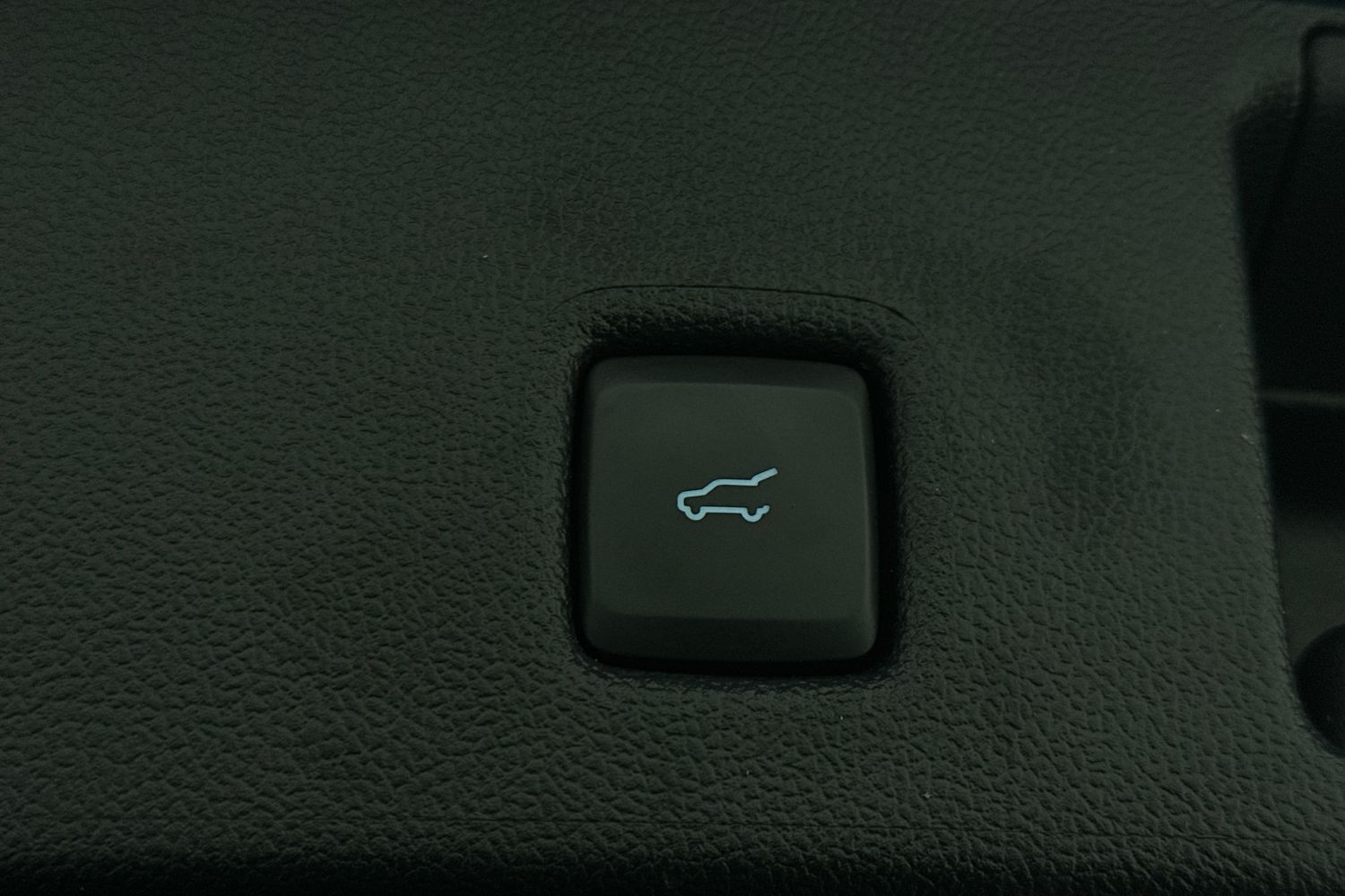 Used Ford Kuga 2025 for sale - 76627486: Photo 17