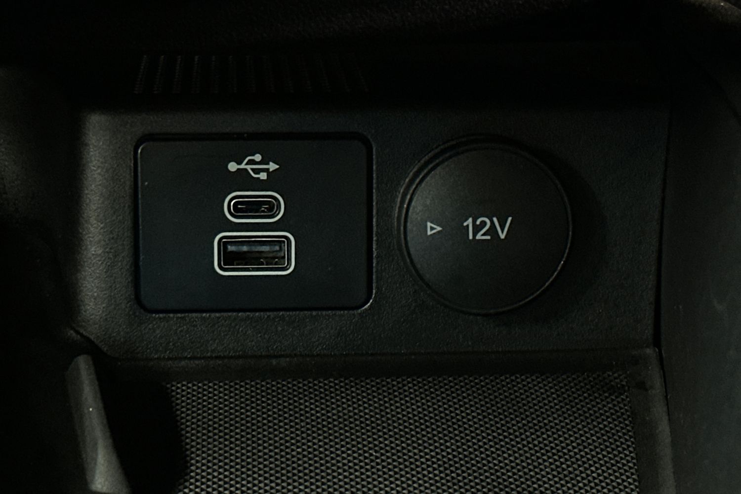 Used Ford Kuga 2025 for sale - 76627486: Photo 38