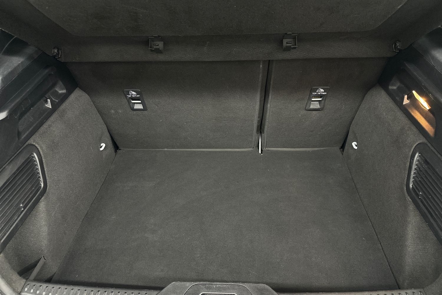 Used Ford Focus 2023 for sale - 76082809: Photo 16