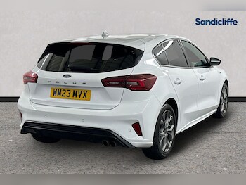 Used Ford Focus 2023 for sale - 76082809: Photo 4