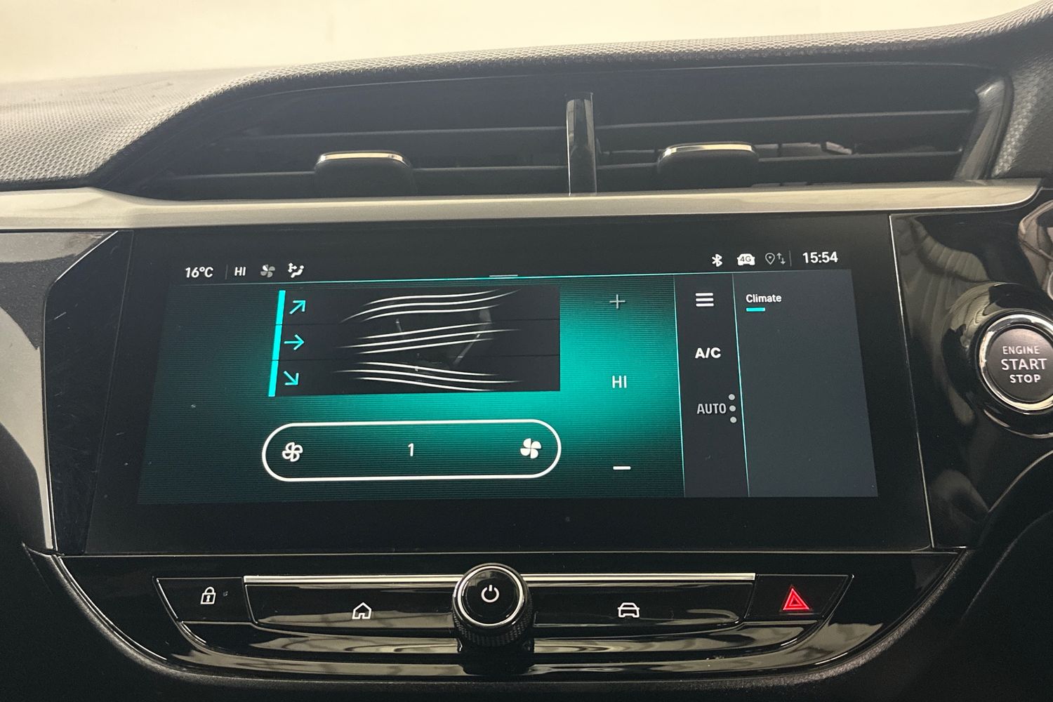 Used Vauxhall Corsa 2024 for sale - 76712283: Photo 29