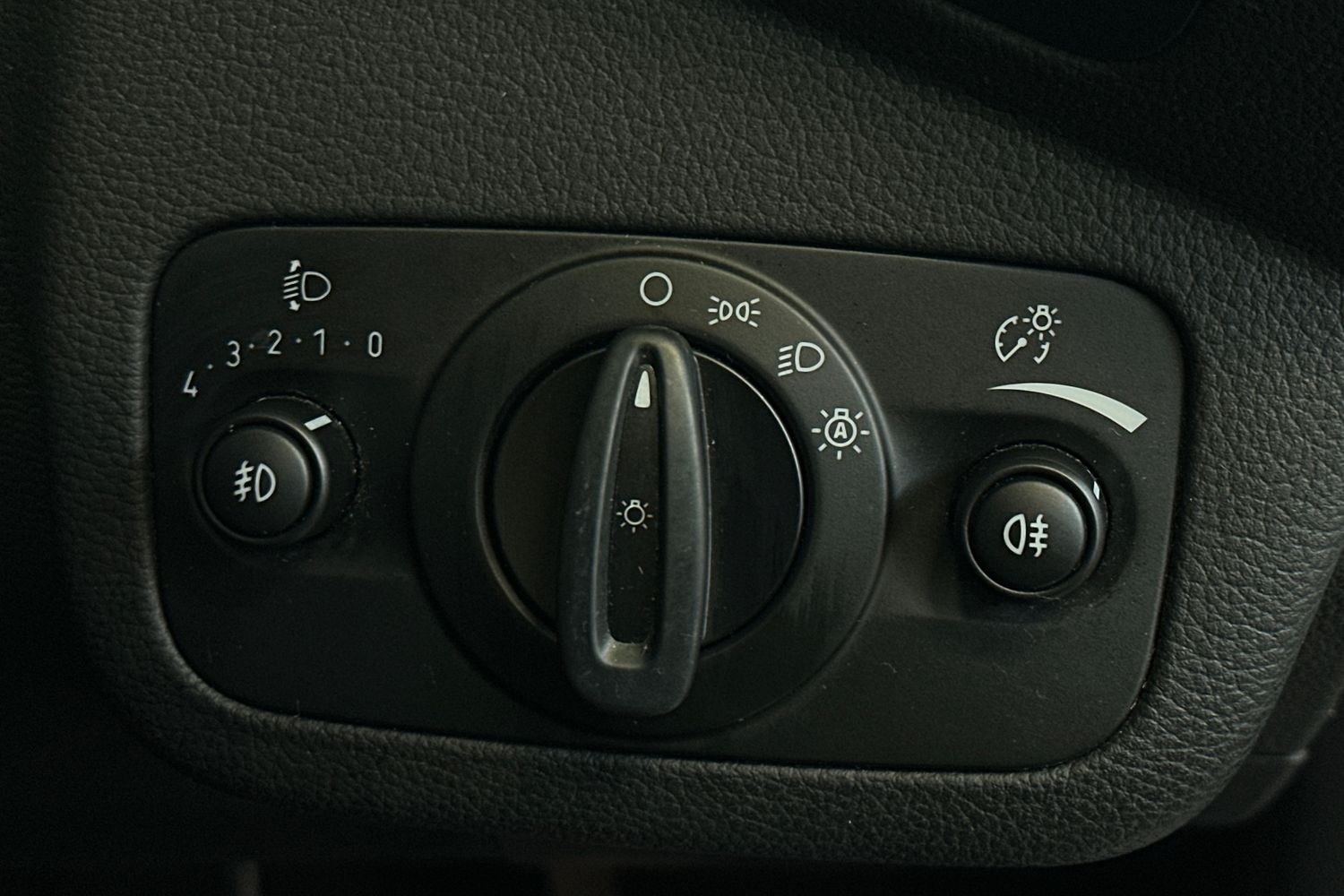 Used Ford Kuga 2019 for sale - 77385077: Photo 26