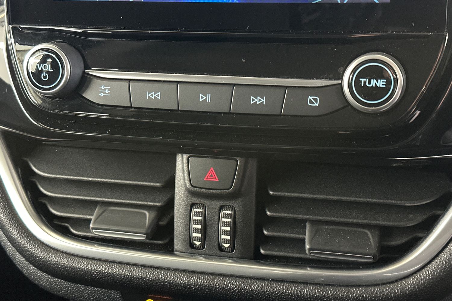 Used Ford Fiesta 2021 for sale - 76320615: Photo 32