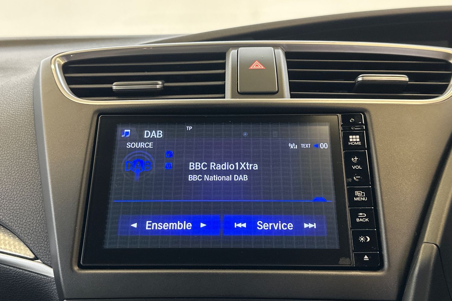 Used Honda Civic 2016 for sale - 76905917: Photo 26