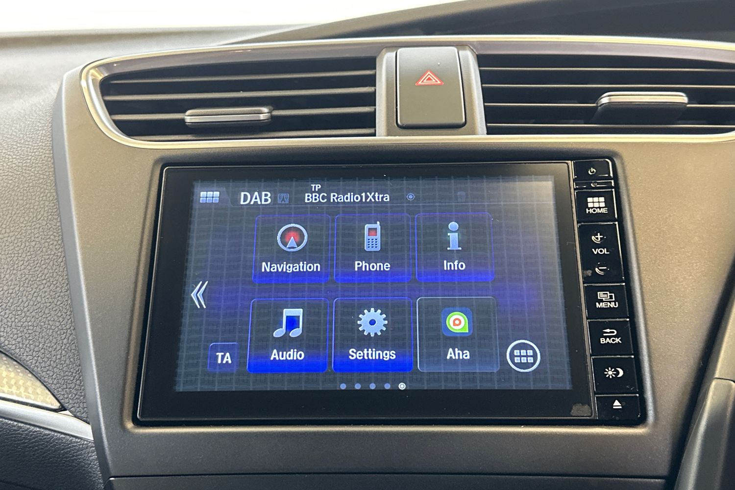 Used Honda Civic 2016 for sale - 76905917: Photo 27