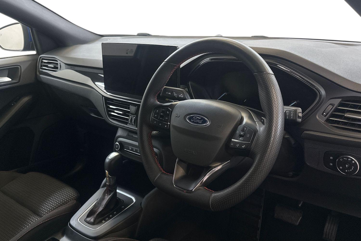 Used Ford Focus 2023 for sale - 77917178: Photo 12