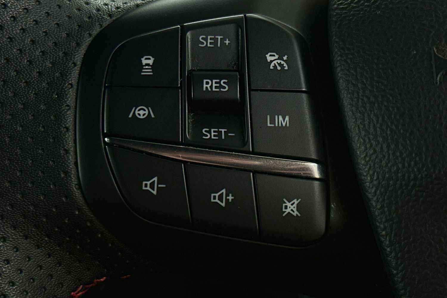 Used Ford Focus 2023 for sale - 77917178: Photo 29