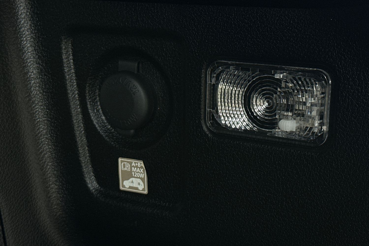 Used Suzuki SX4 S-Cross 2023 for sale - 77324401: Photo 22