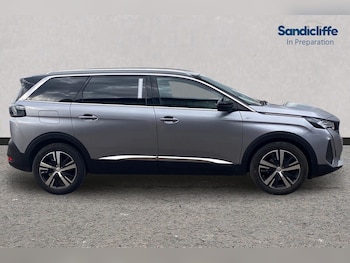 Used Peugeot 5008 2023 for sale - 79309070: Photo