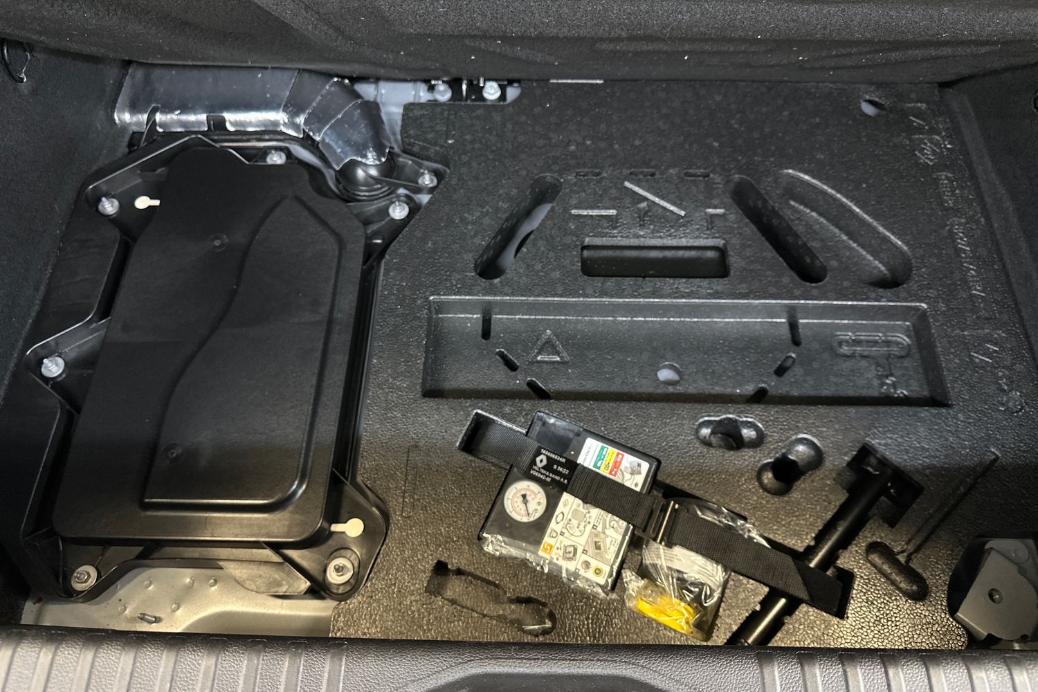 Used Renault Clio 2022 for sale - 76768999: Photo 15