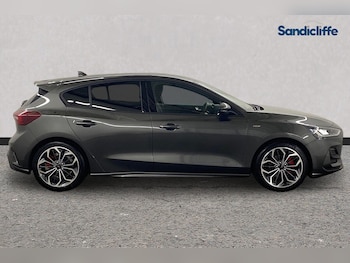 Used Ford Focus 2025 for sale - 76268652: Photo 3