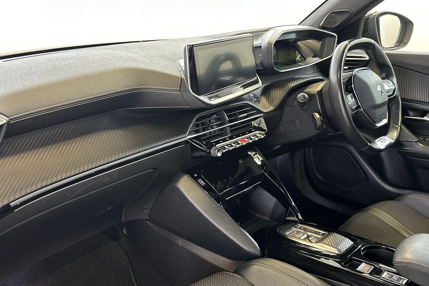 Used Peugeot 2008 2022 for sale - 78202177: Photo 14