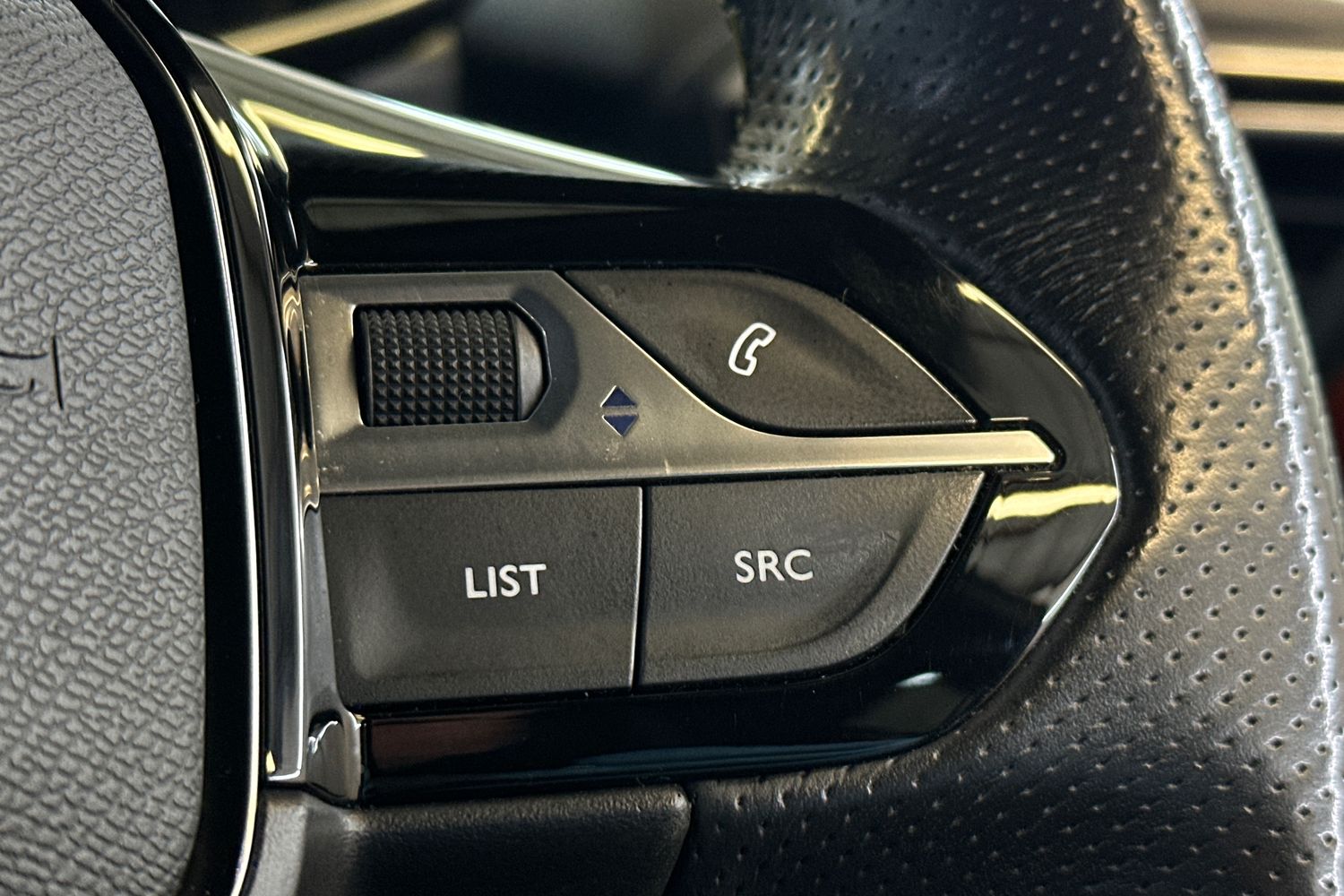 Used Peugeot 2008 2022 for sale - 78202177: Photo 29