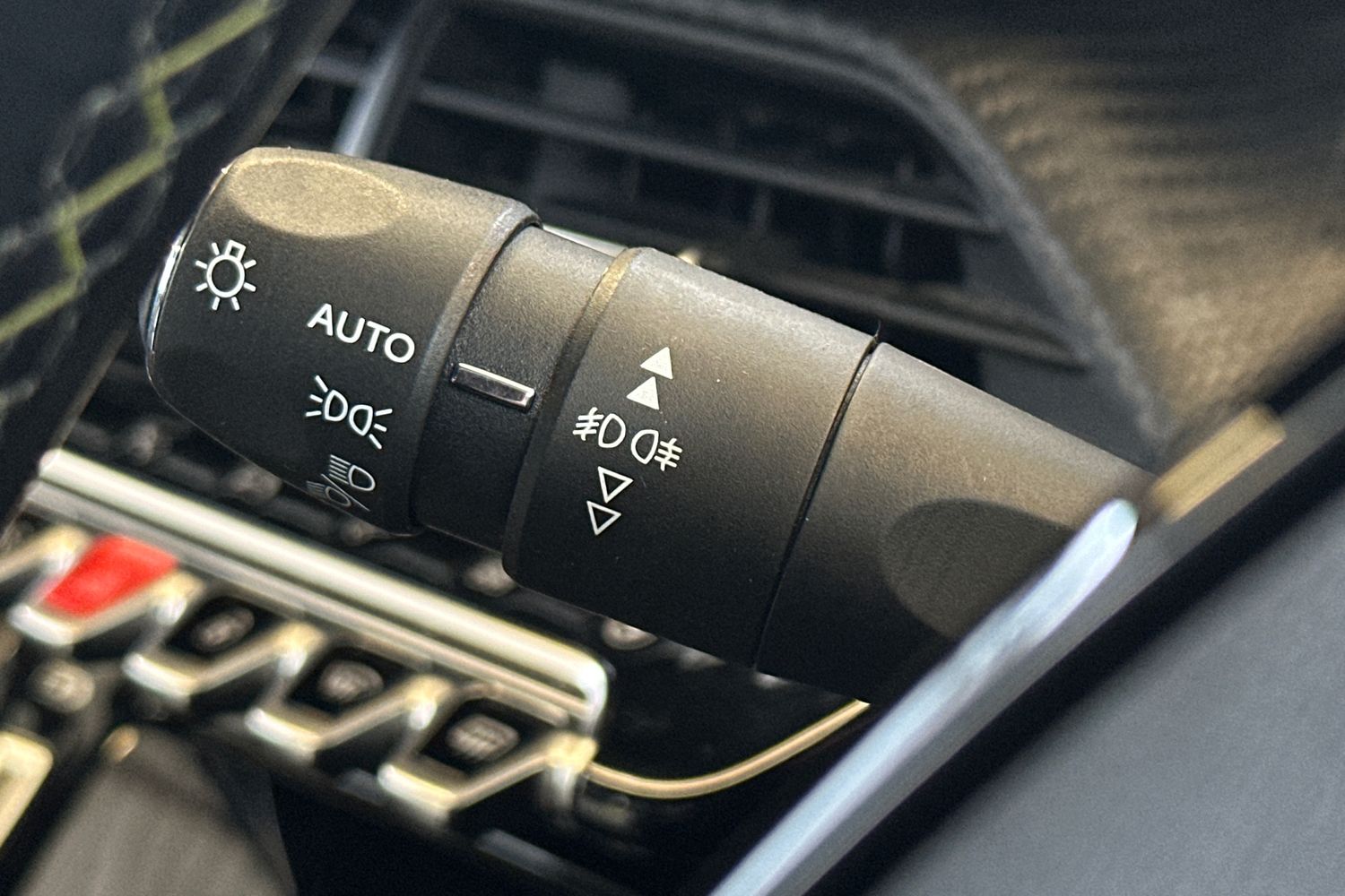 Used Peugeot 2008 2022 for sale - 78202177: Photo 33