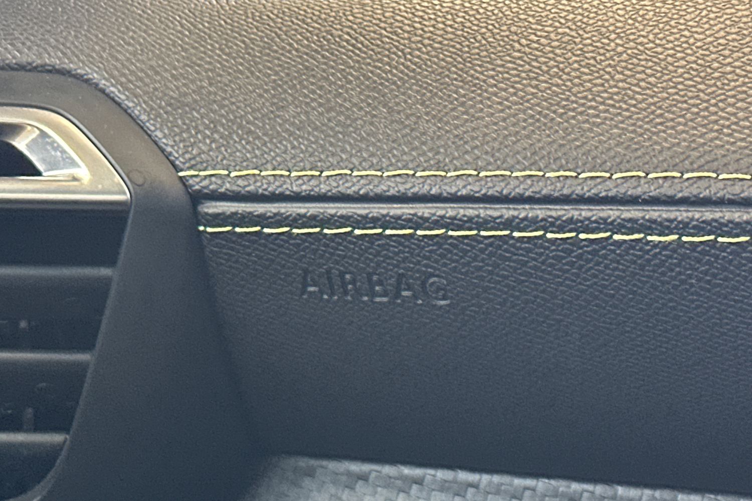 Used Peugeot 2008 2022 for sale - 78202177: Photo 46