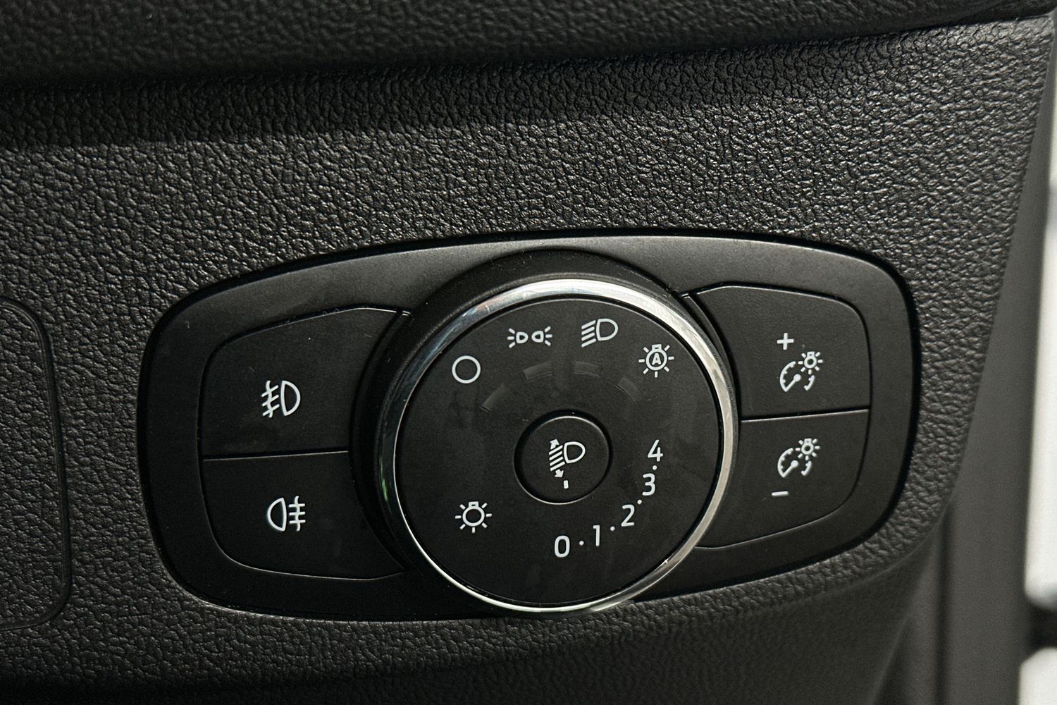 Used Ford Focus 2023 for sale - 76000260: Photo 23