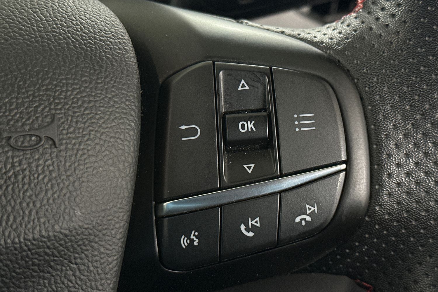 Used Ford Focus 2023 for sale - 76000260: Photo 24