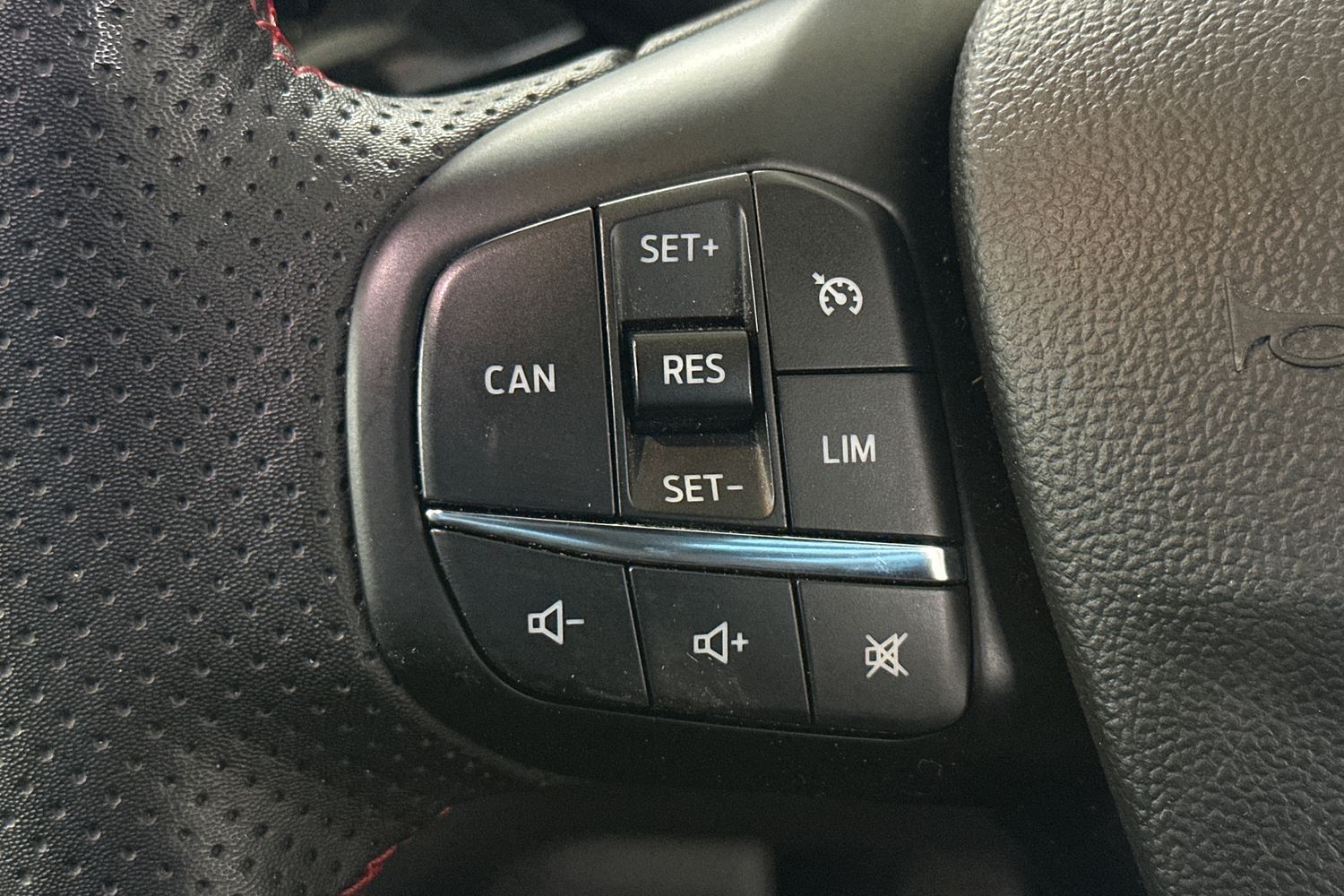 Used Ford Focus 2023 for sale - 76000260: Photo 25
