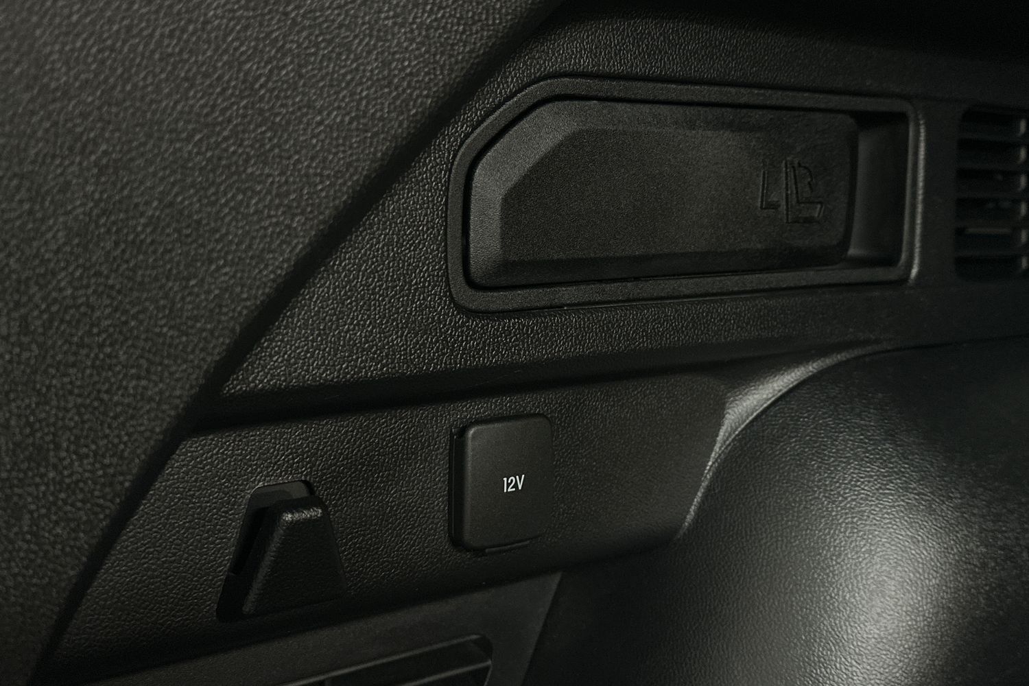 Used Ford Kuga 2025 for sale - 76627483: Photo 16