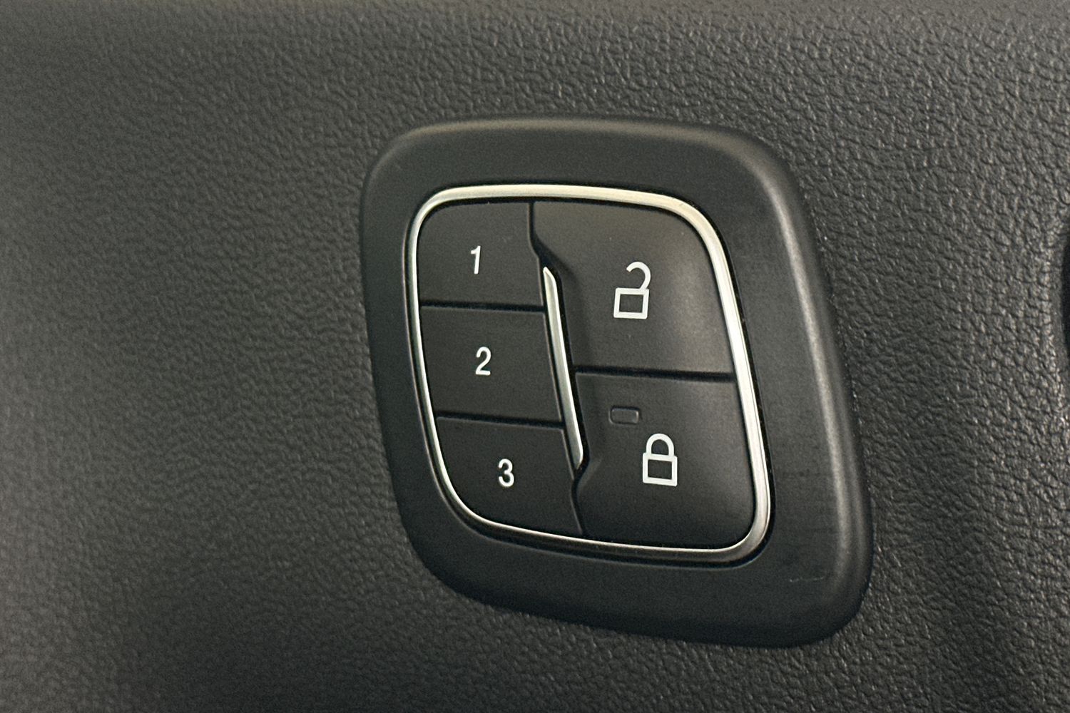 Used Ford Kuga 2025 for sale - 76627483: Photo 23