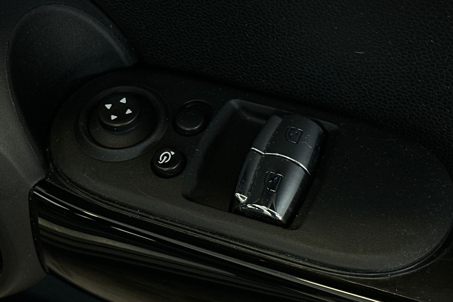 Used MINI Hatch 2021 for sale - 76863706: Photo 19