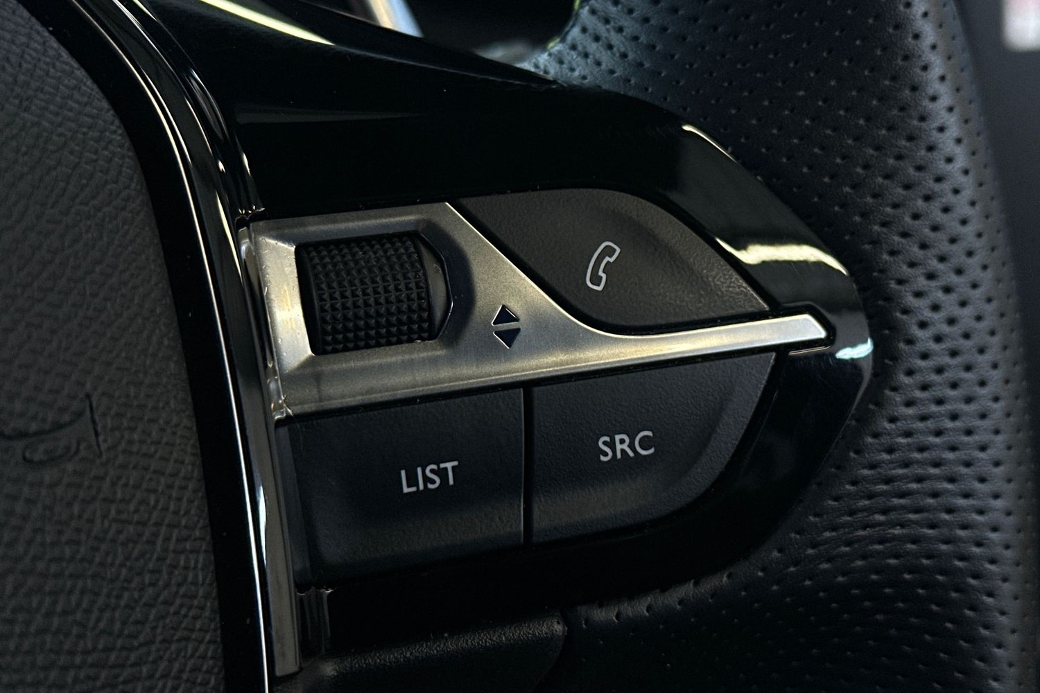 Used Peugeot 208 2023 for sale - 76712289: Photo 20