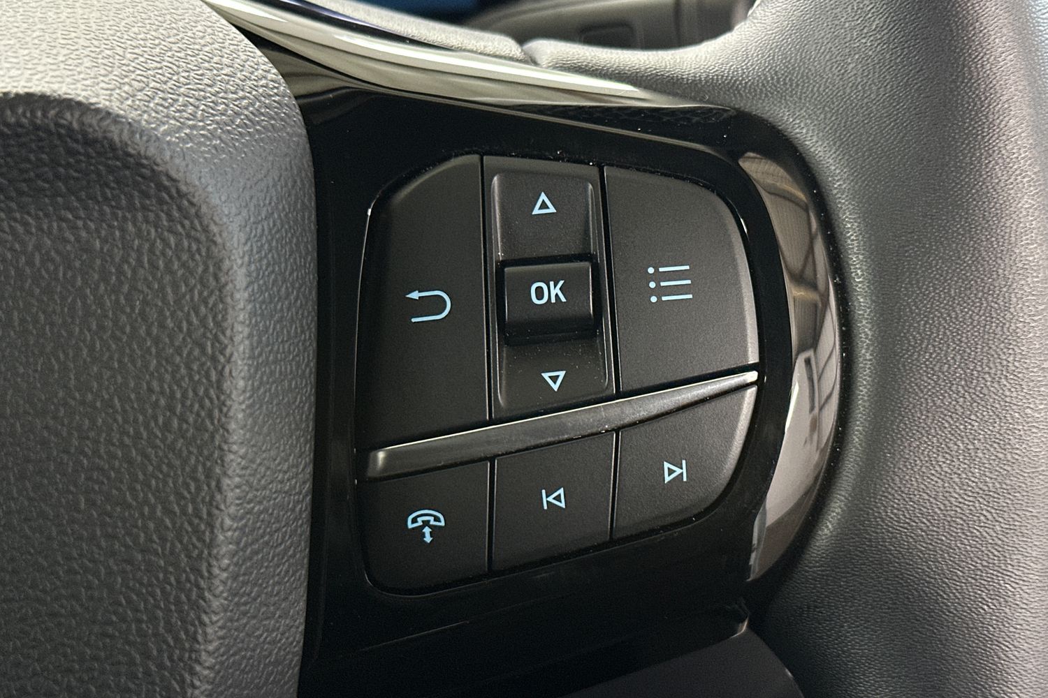 Used Ford Puma 2025 for sale - 76687046: Photo 26