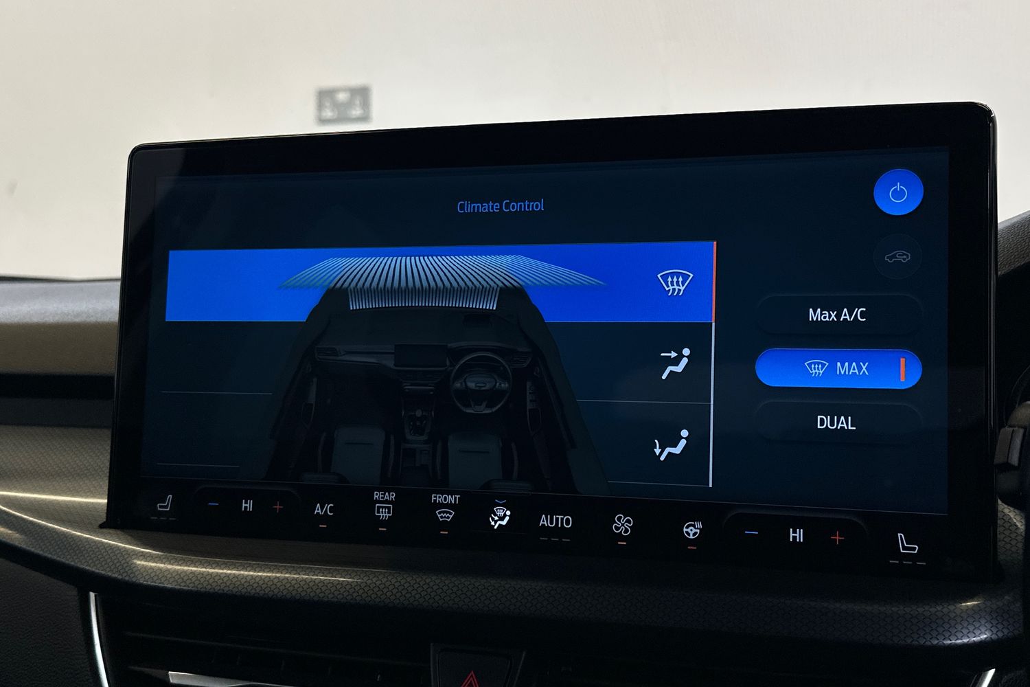 Used Ford Focus 2023 for sale - 77357115: Photo 38