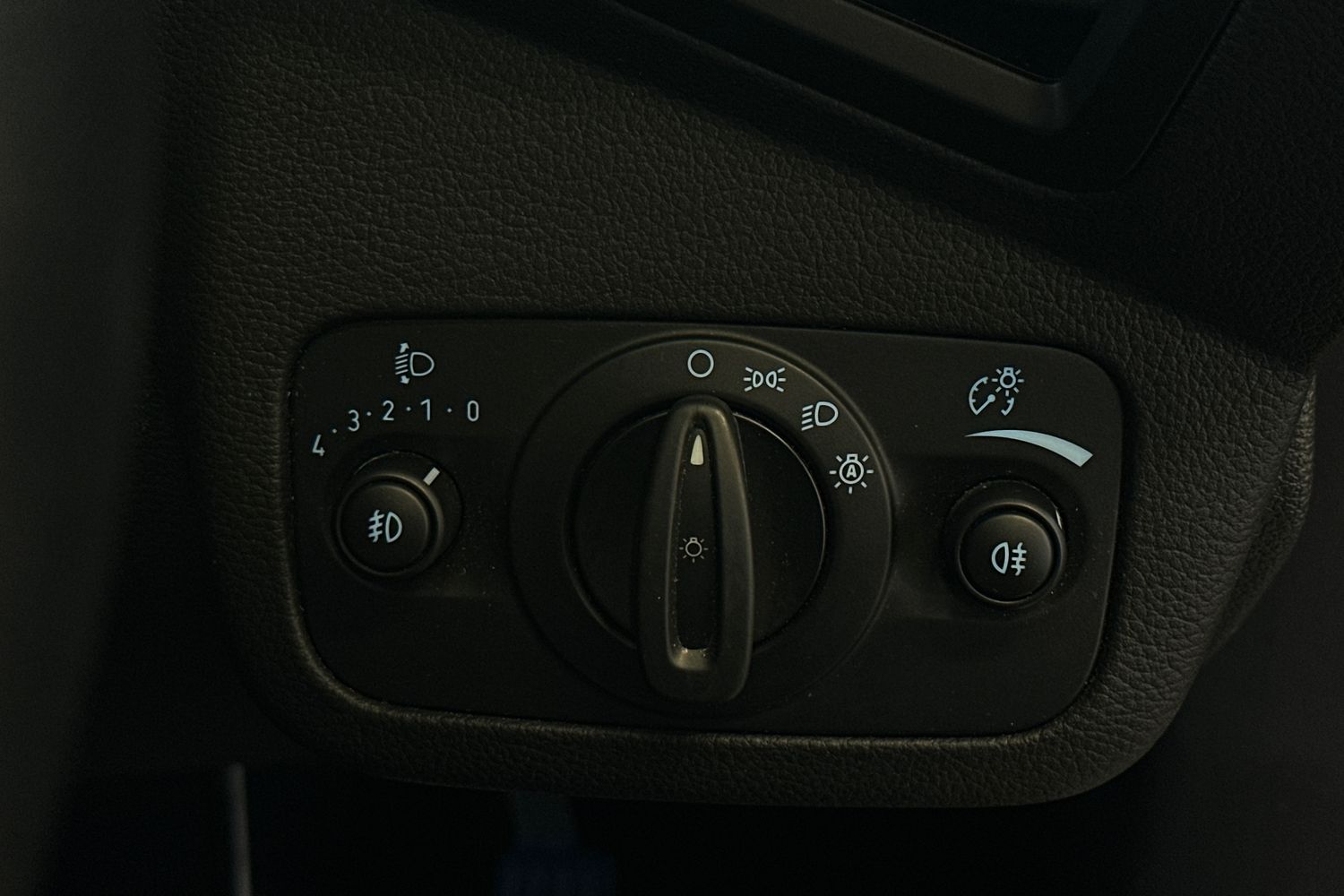 Used Ford Kuga 2019 for sale - 77688964: Photo 25