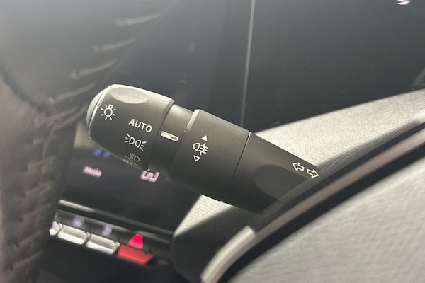 Used Peugeot 308 2022 for sale - 75690565: Photo 26