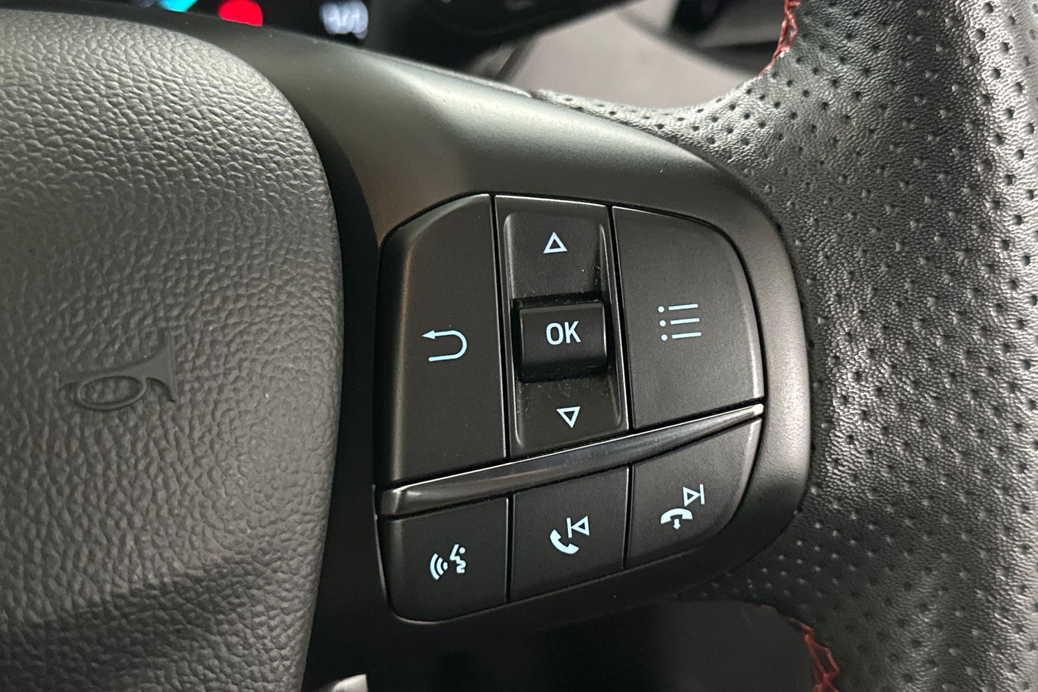 Used Ford Focus 2023 for sale - 76058237: Photo 22