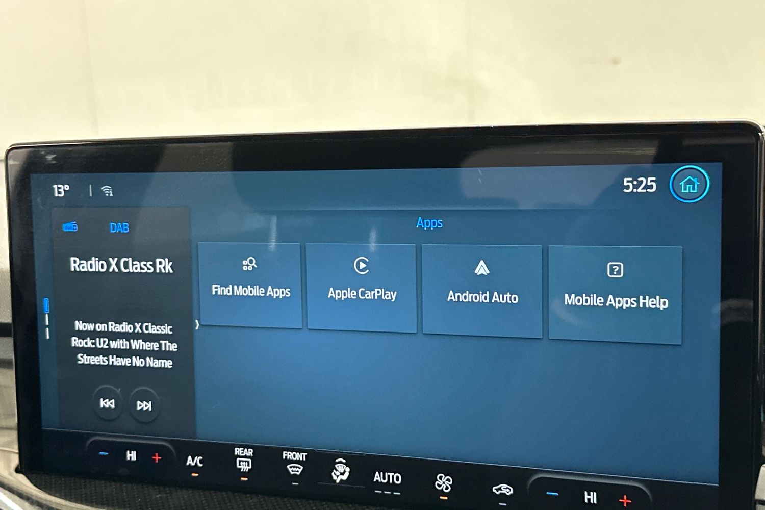 Used Ford Focus 2023 for sale - 76058237: Photo 37