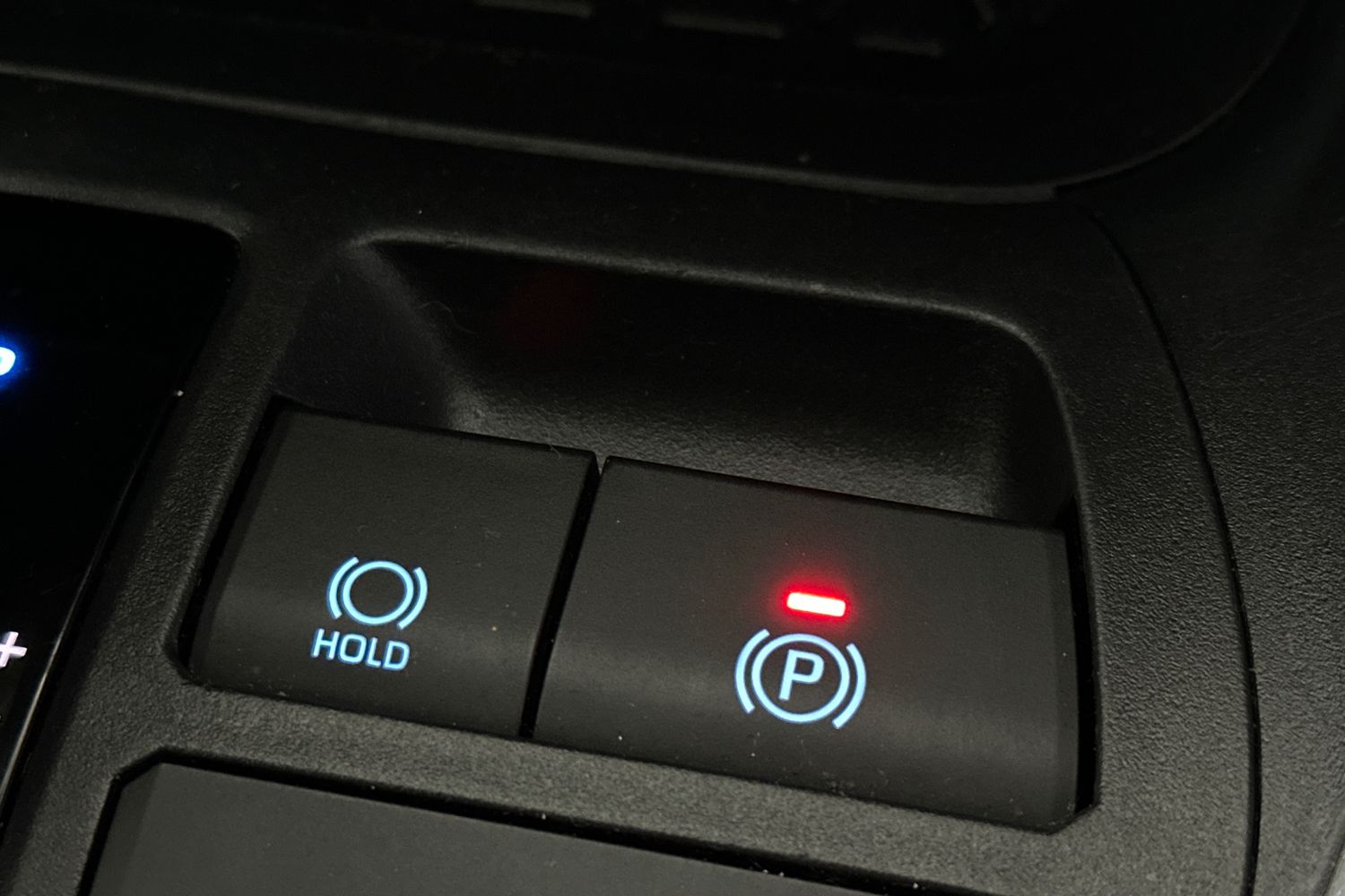 Used Toyota RAV4 2020 for sale - 76536529: Photo 32