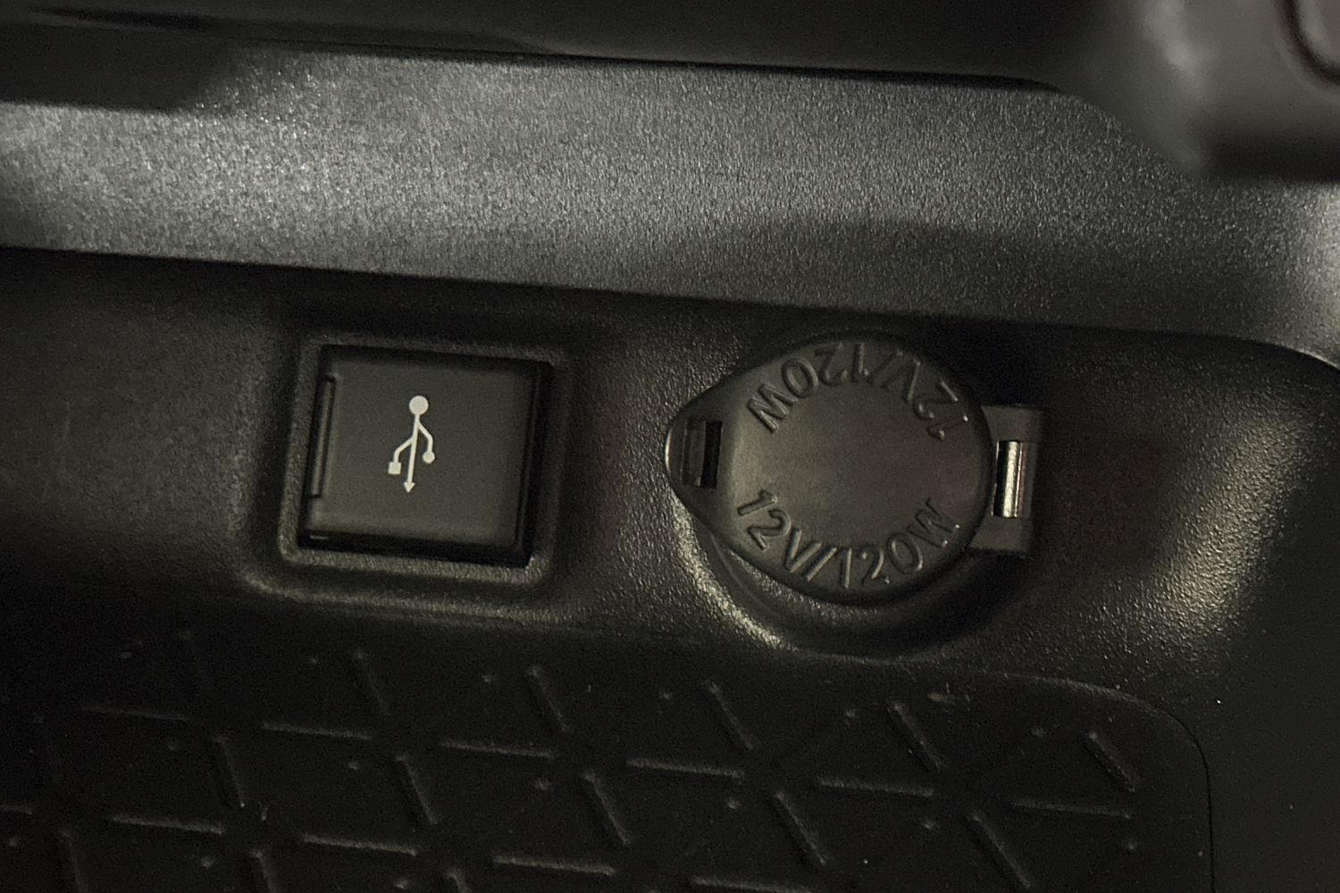 Used Toyota RAV4 2020 for sale - 76536529: Photo 34