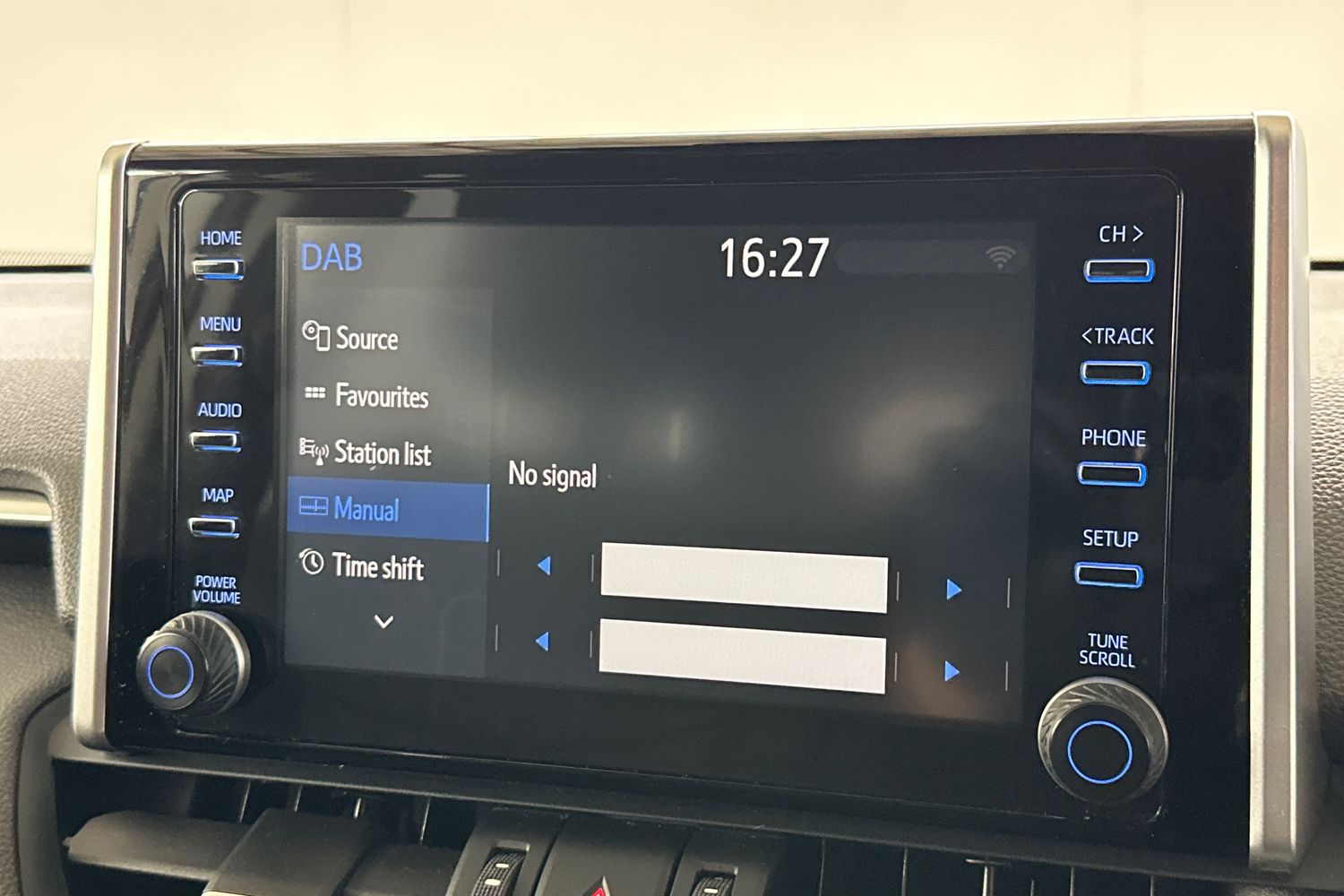 Used Toyota RAV4 2020 for sale - 76536529: Photo 38