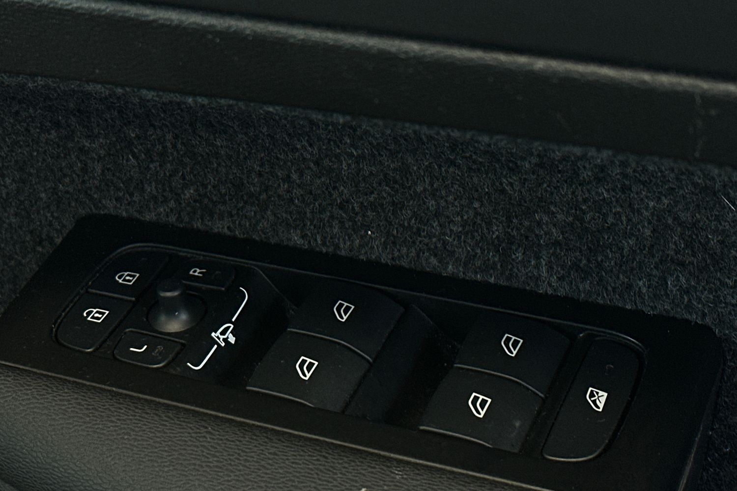 Used Volvo XC40 2022 for sale - 77651069: Photo 27