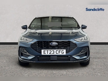Used Ford Focus 2023 for sale - 76047655: Photo 2