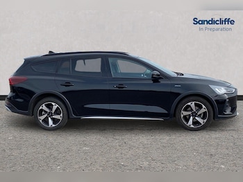 Used Ford Focus 2023 for sale - 78163770: Photo