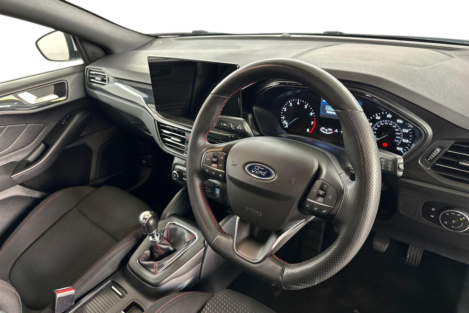 Used Ford Focus 2023 for sale - 76082806: Photo 11
