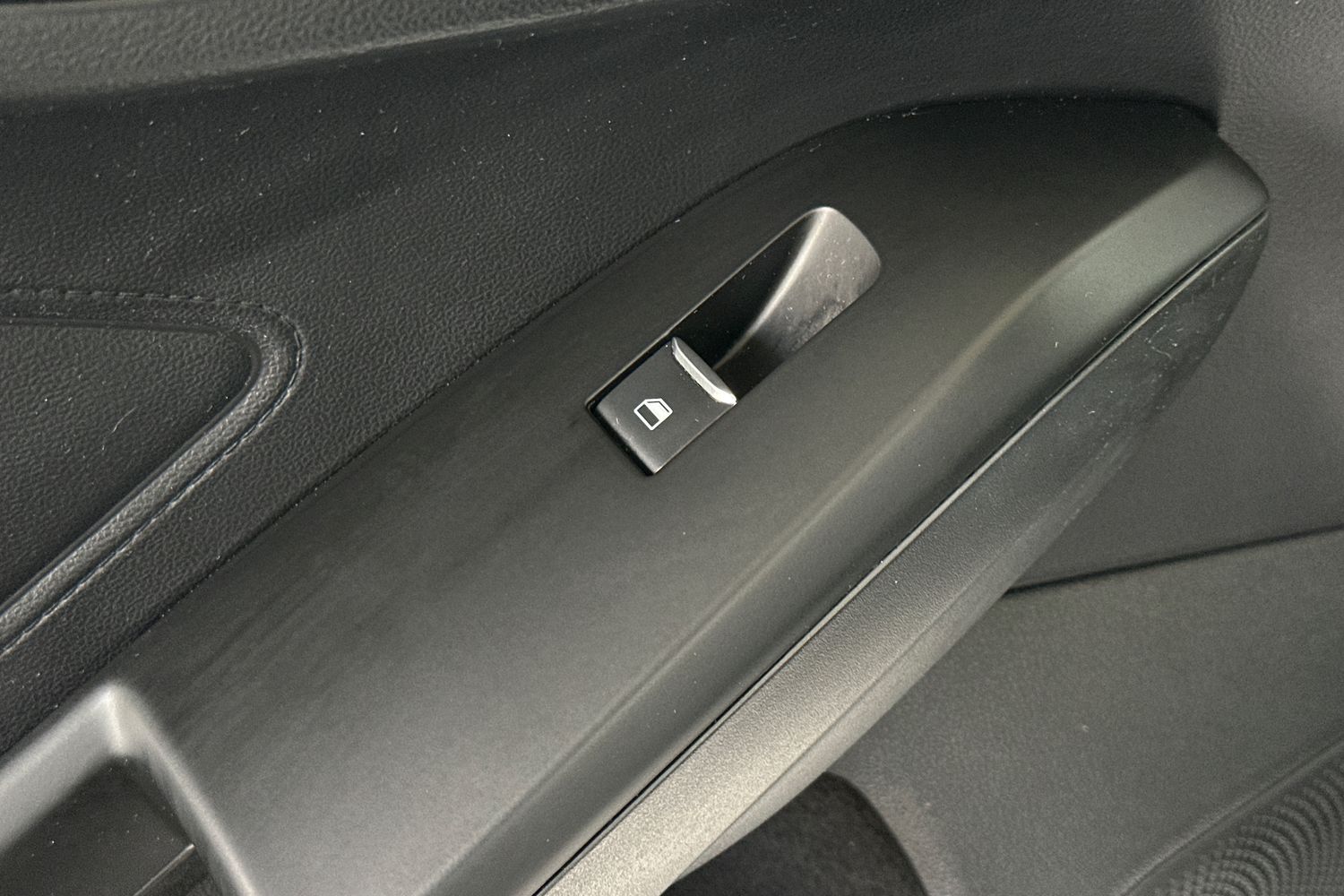 Used Ford Focus 2023 for sale - 76082806: Photo 18